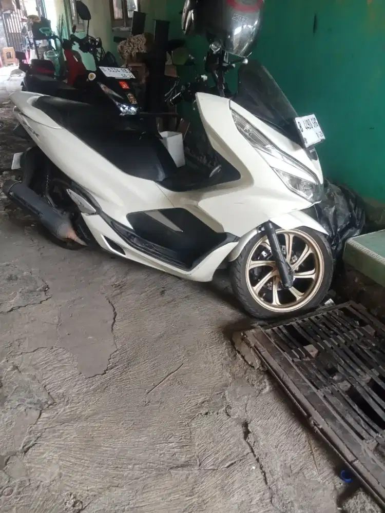 Honda PCX 150 cc