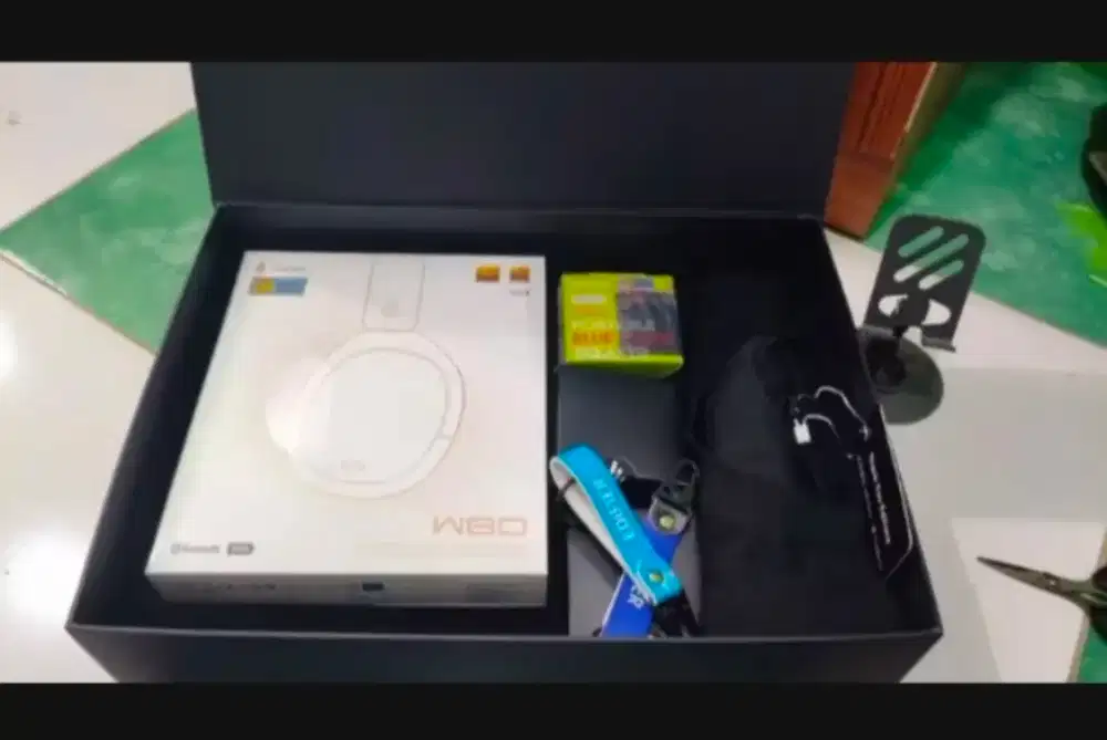 Headphone bluetooth W80 edifier + box anniversary 30 Thn anniversary