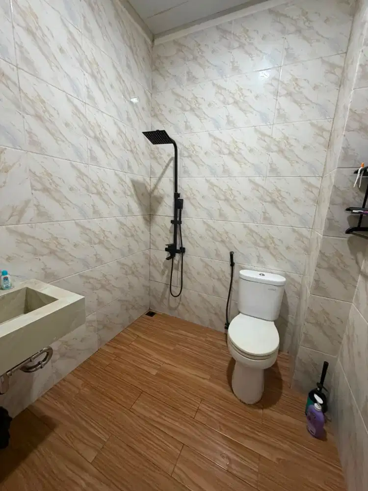 DIJUAL RUMAH SIAP HUNI PERUM GRIYA PANAKKUKANG BARAT BLOK A NO 6