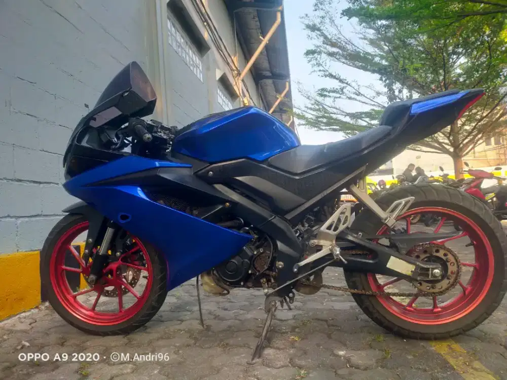 MOTOR YAMAHA YZF R15