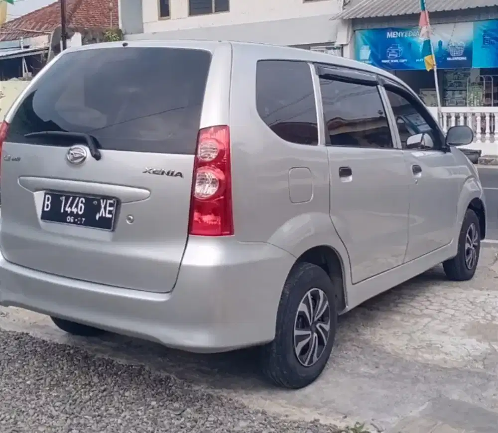 Daihatsu Xenia Li 1.0
