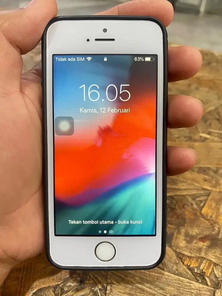 Iphone 5S 16GB putih