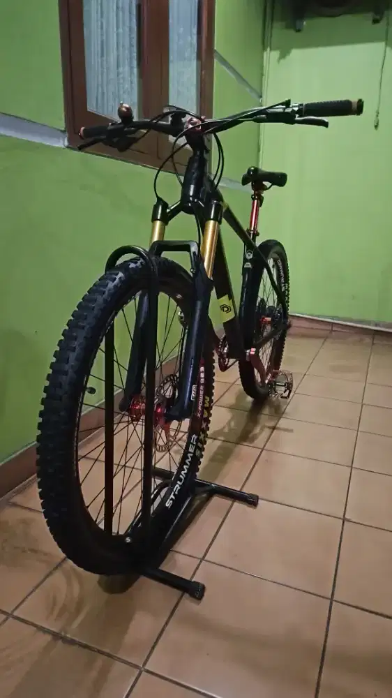 Sepeda Xstrada 8 2020 simpanan