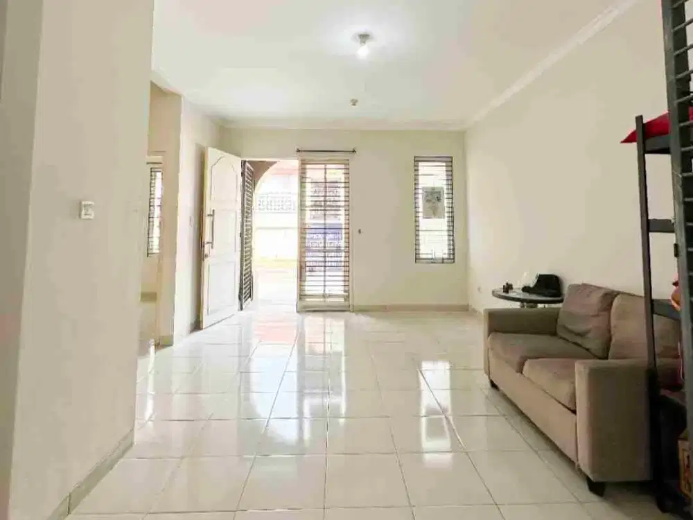 DIJUAL RUMAH LAVENDER GADING SERPONG
