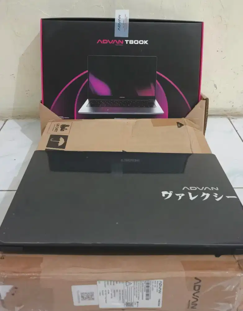 Laptop Advan tboox n100