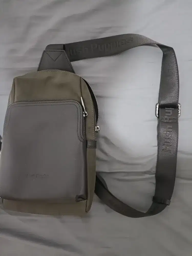 Tas Hush Puppies