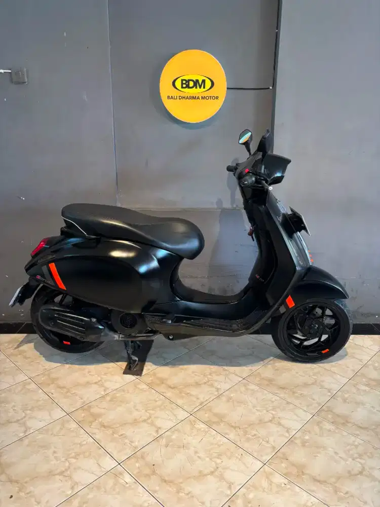 Vesva. Sprint. 2025 cash. Bali dharma .motor