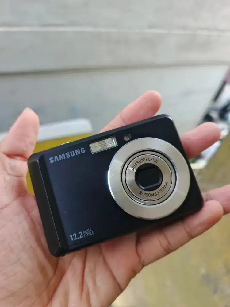 Digicam Samsung es17 lengkap bekas