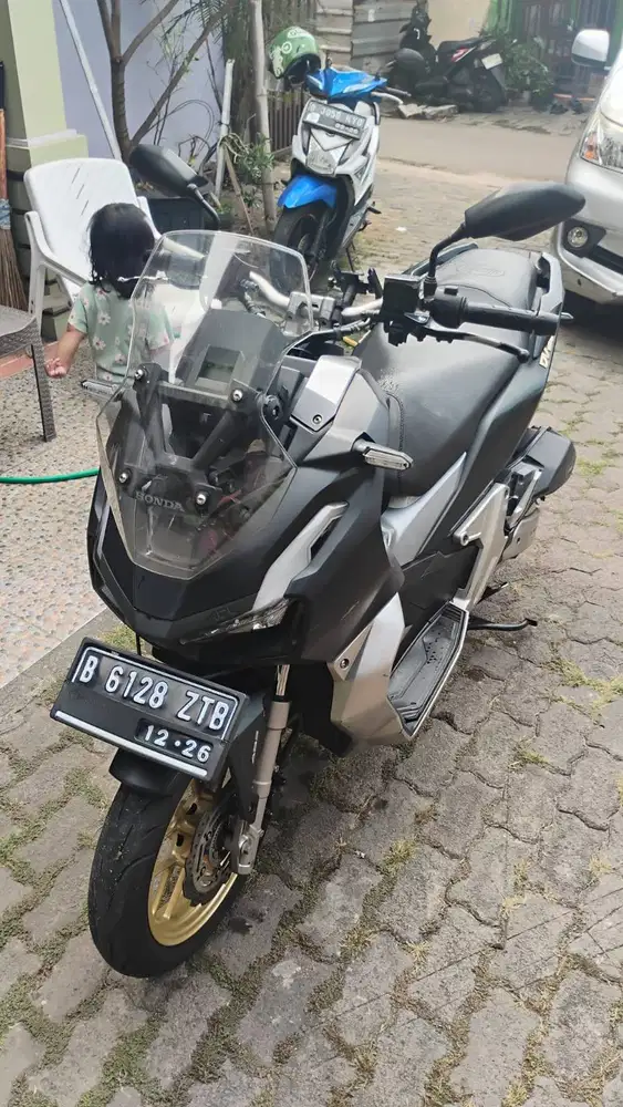 Jual Motor Honda ADV