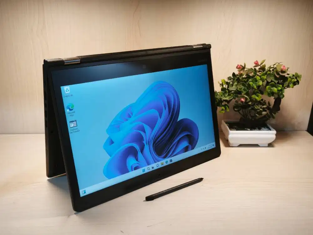 Lenovo Thinkpad P40 Yoga Core I7 Dual GPU Nvidia Murah