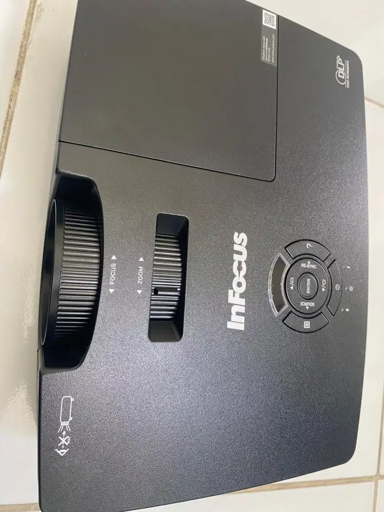Proyektor infocus IN112XV