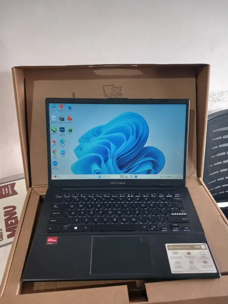 Asus Vivobook Go E1404FA Amd Ryzen 3 7320U Ram 8 Ssd 256 Garansi