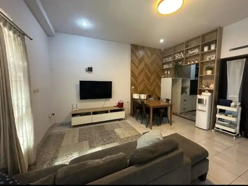 Dijual Rumah 2 Lantai Semi Furnish Di Buah Batu Kota Bandung