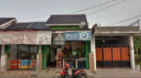 Rumah SHM Hook Pinggir Jalan Utama-bekas warung cocok untuk usaha