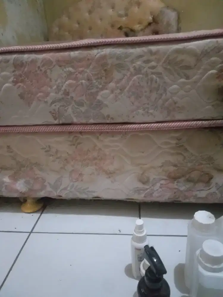 Spring Bed bekas