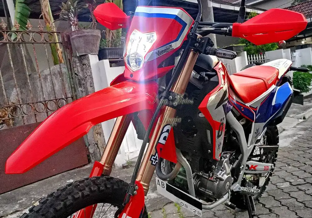 Honda CRF 250 L CRF250 L Merah 2023 Plat AB Sleman Pajak Baru