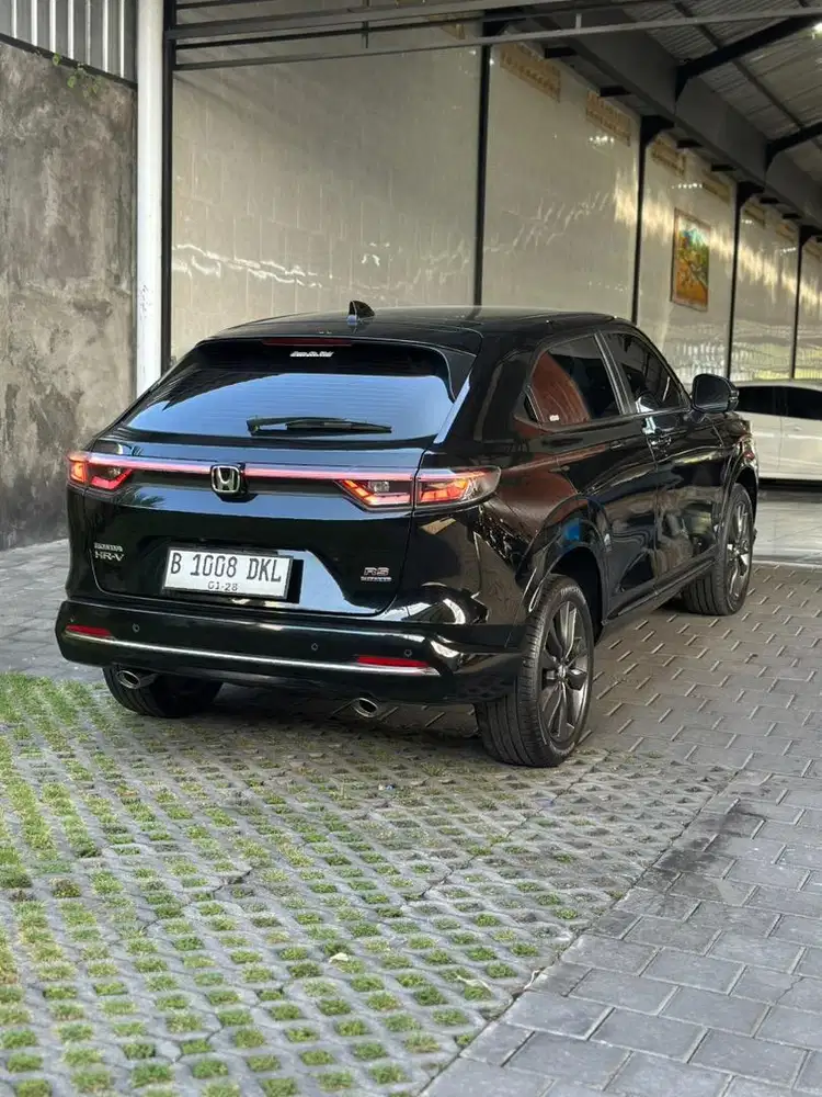 HRV RS 2022 TURBO MATIC LOW KM TERIMA DK ISTIMEWA SIAP PAKAI