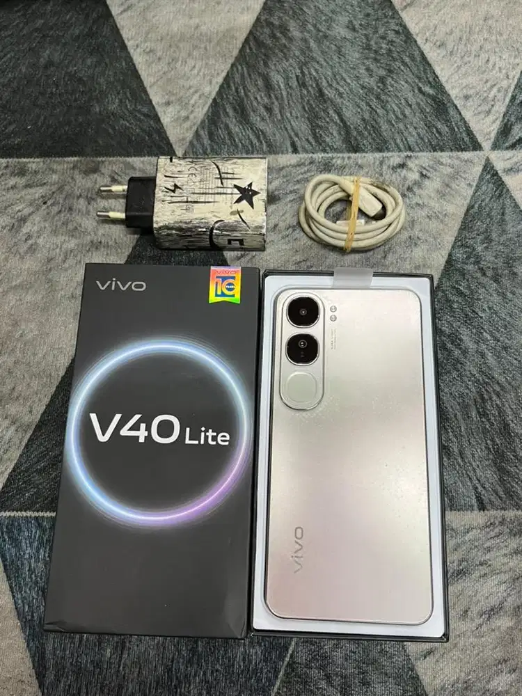 Vivo V40 Lite 4G 8/128 Second fullset