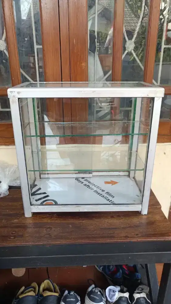 Jual Etalase roko second, Lok Pamulang barat, Tangsel