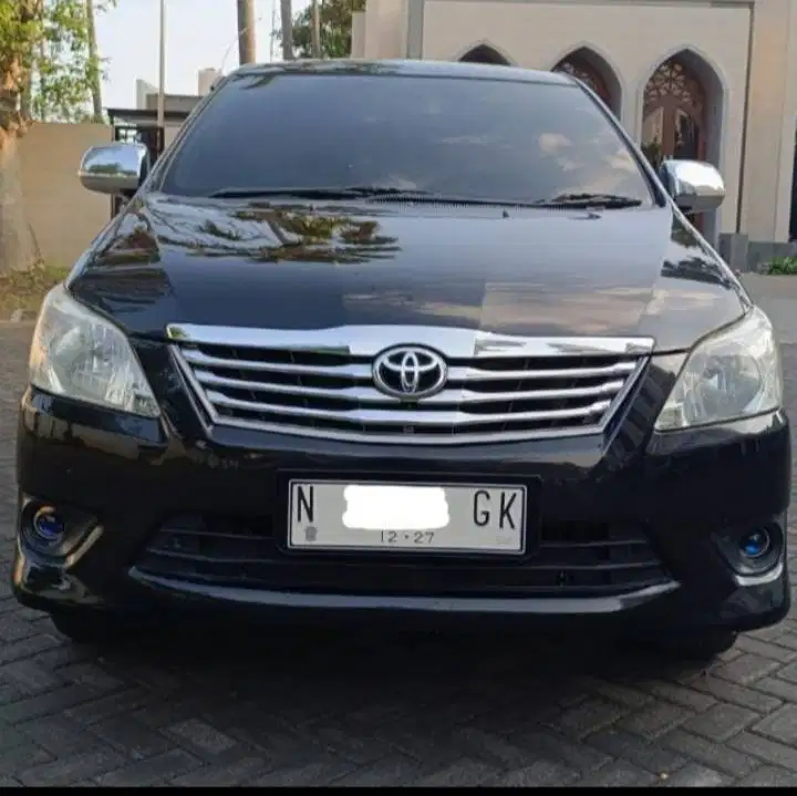 Kijang INOVA diesel Matik