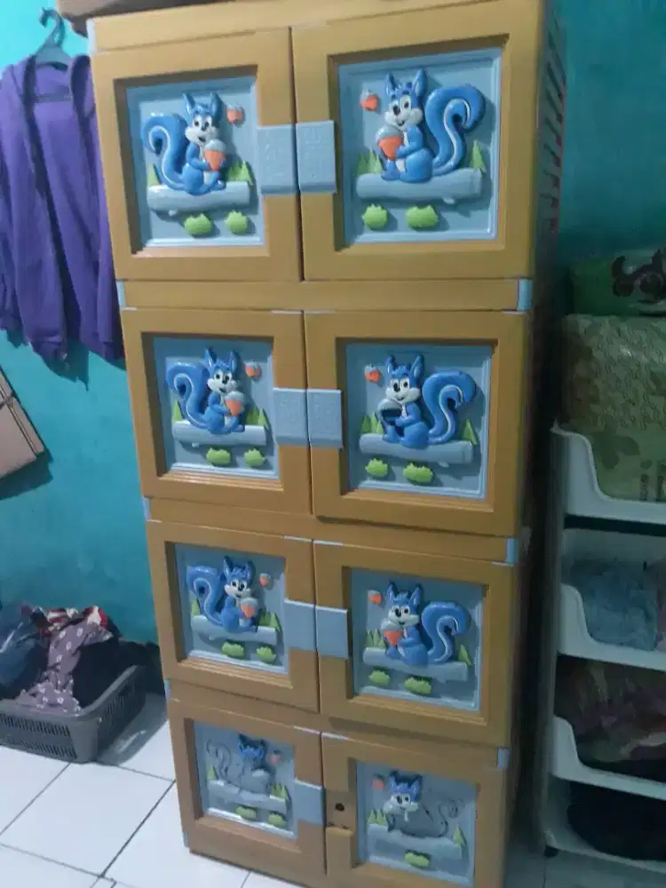 Dijual lemari susun