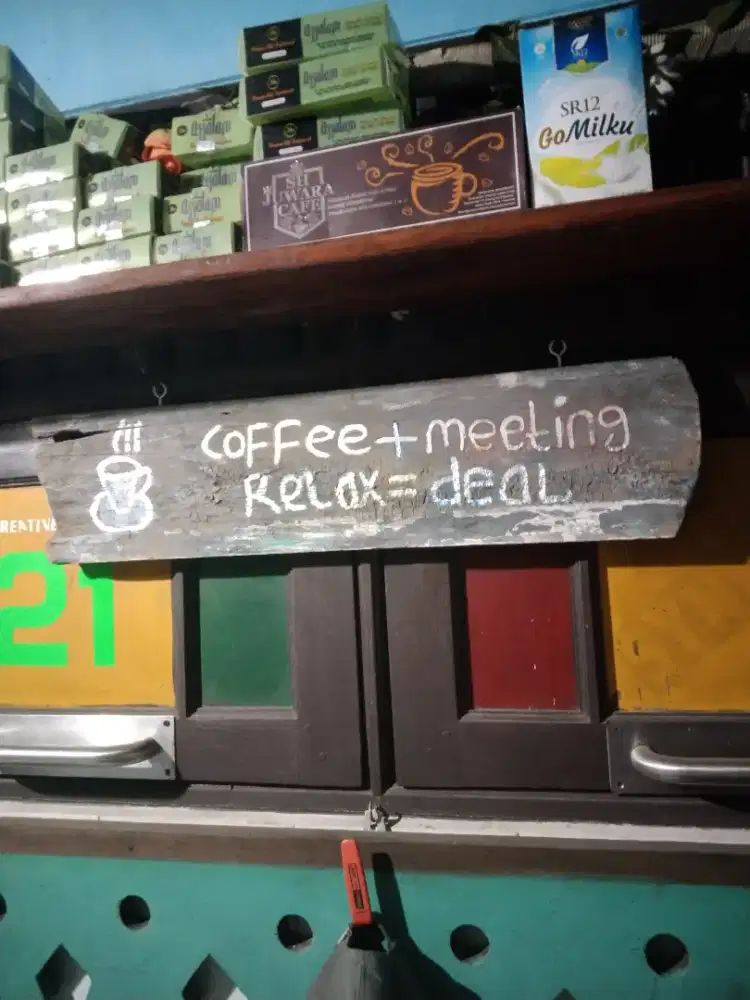 Jual murah papan nama bekas cafe