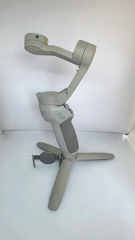 DJI Osmo Mobile SE (DJI OM SE) Smartphone Gimbal Stabilizer - Fullset