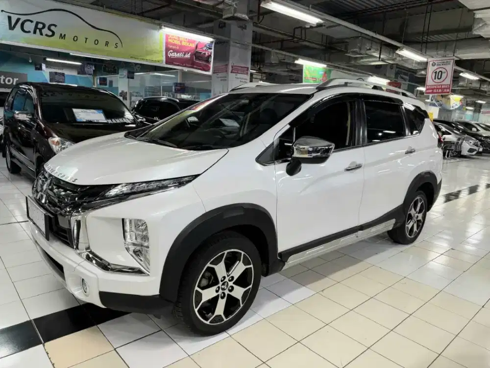 KM 35rb ANTIK MITSUBISHI XPANDER CROSS PREMIUM 2021 MATIC ISTIMEWA