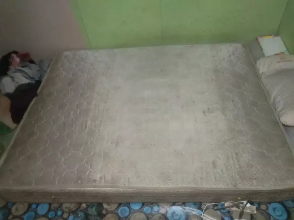 Jual kasur bekas Masih Bagus