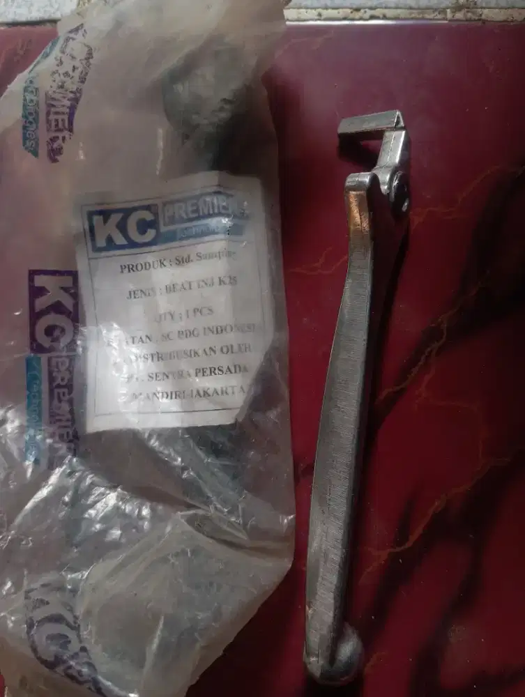 Standar 1 motor beat injeksi + handle rem kanan
