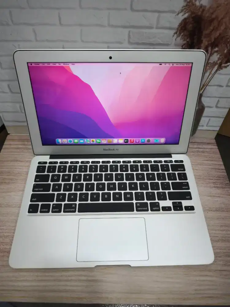Macbook Air Thn 2015 11 inch