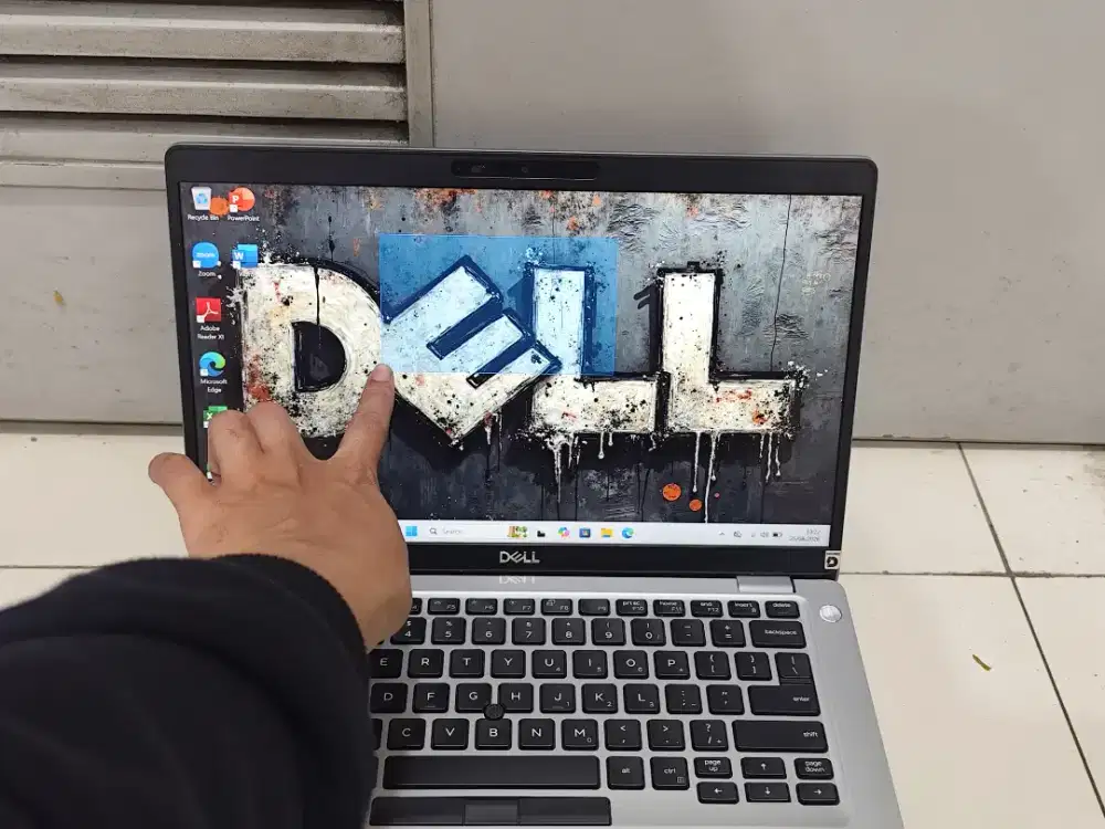 Dell latitude 5410 touchscreen intel core i7 gen 10 ram 16 gb ssd 256