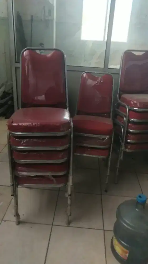 Kursi kondangan jual rugi