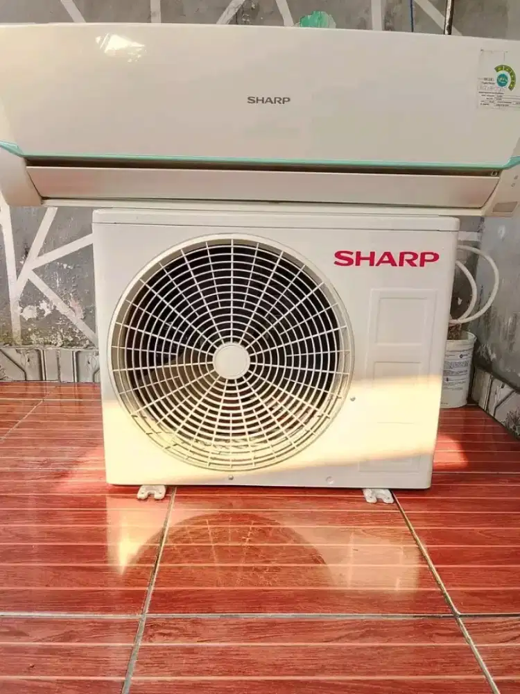 AC sharpp 1/2 pk