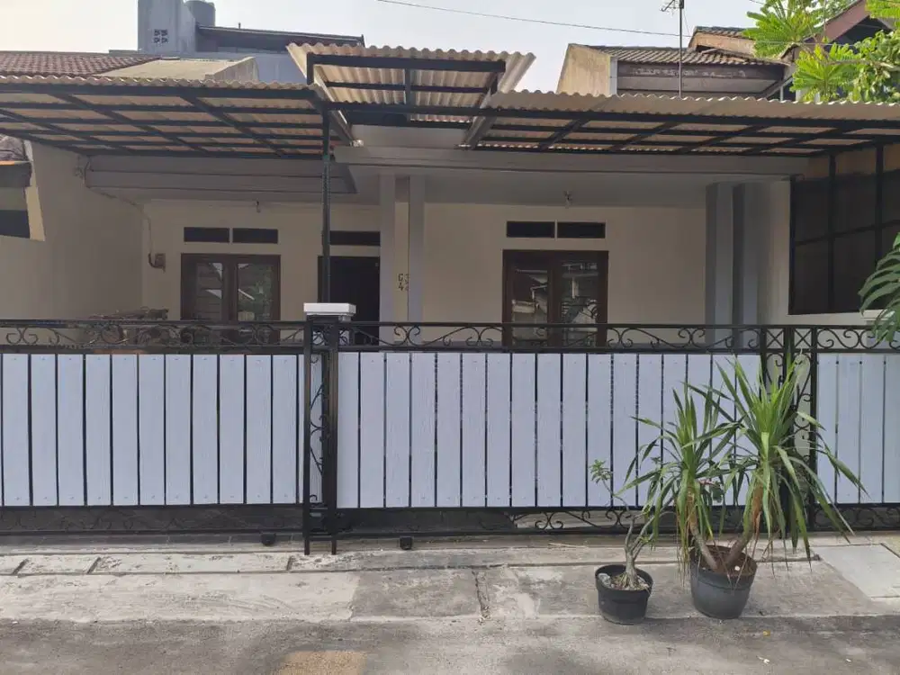 Modern minimalis, full renov, cluster Griya Loka Griyaloka BSD Serpong