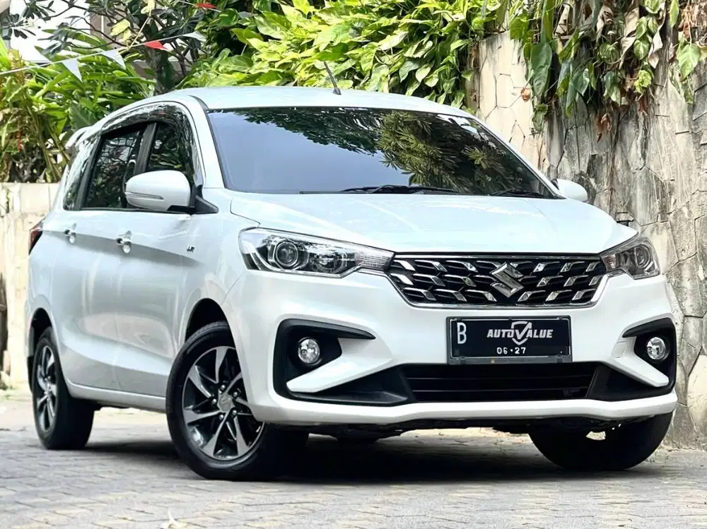 Ertiga GX Hybrid AT 2022 Service Record Dp.10Jt