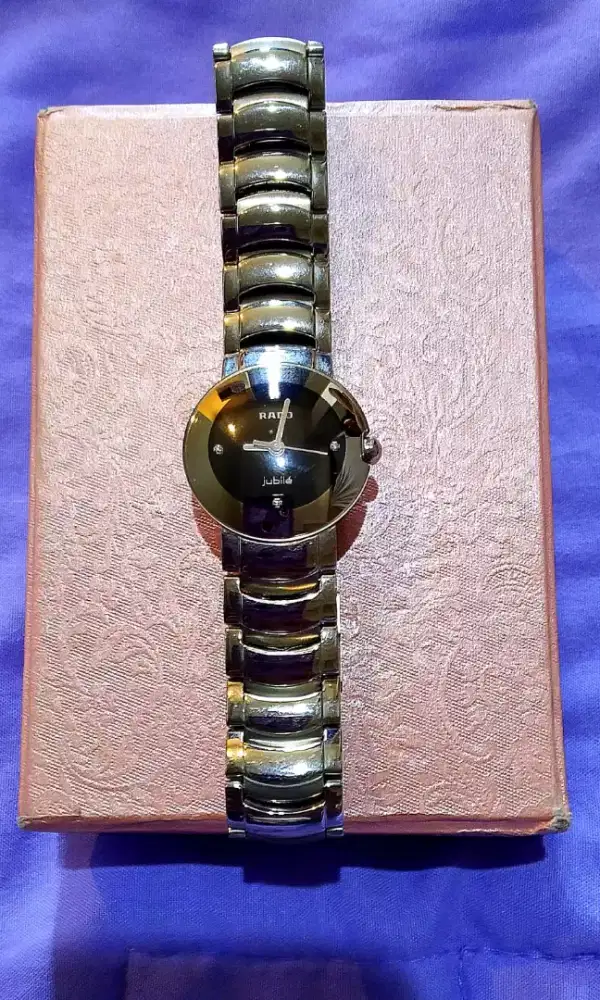 Authentic Rado coupole with 4 diamond woman watch