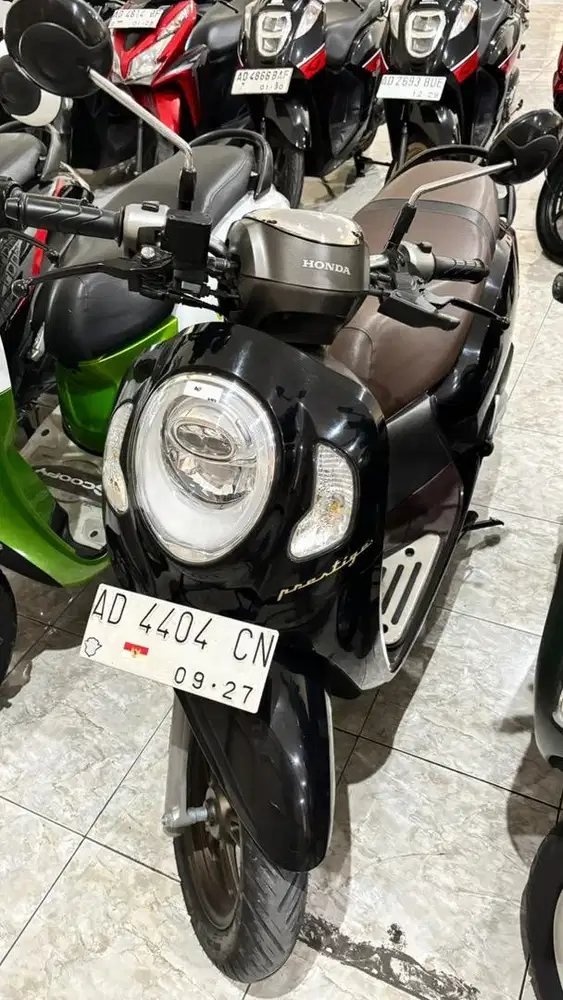 SCOOPY PRESTIGE 2022