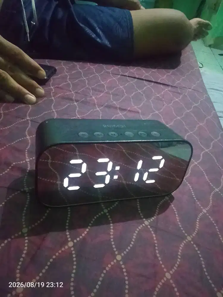 Jual speaker bluetoth merk ROBOT..