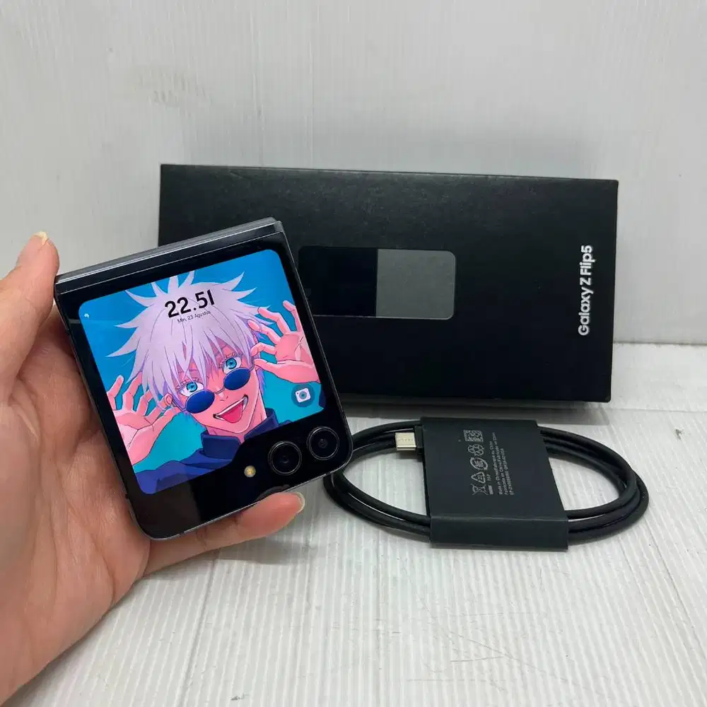 SUPER MURAH SAMSUNG GALAXY Z FLIP 5 5G GRAPHITE 8/256 EX SEIN RESMI KO