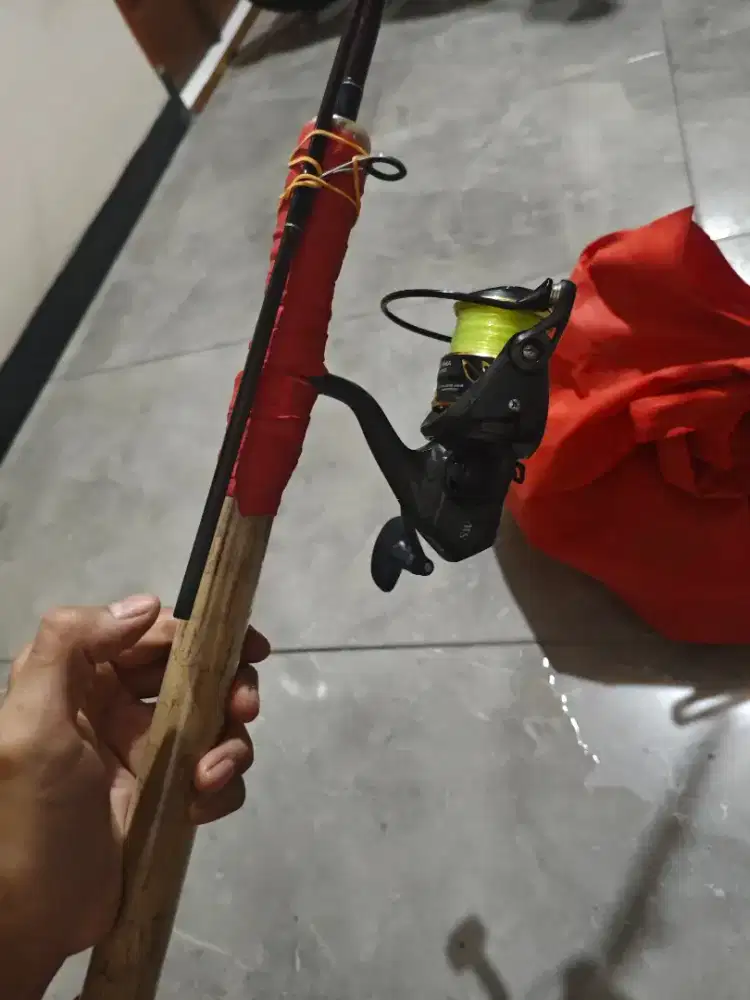 Joran maguro extrem viper 8-17lbs reel iroly sepia sw carbon 3000