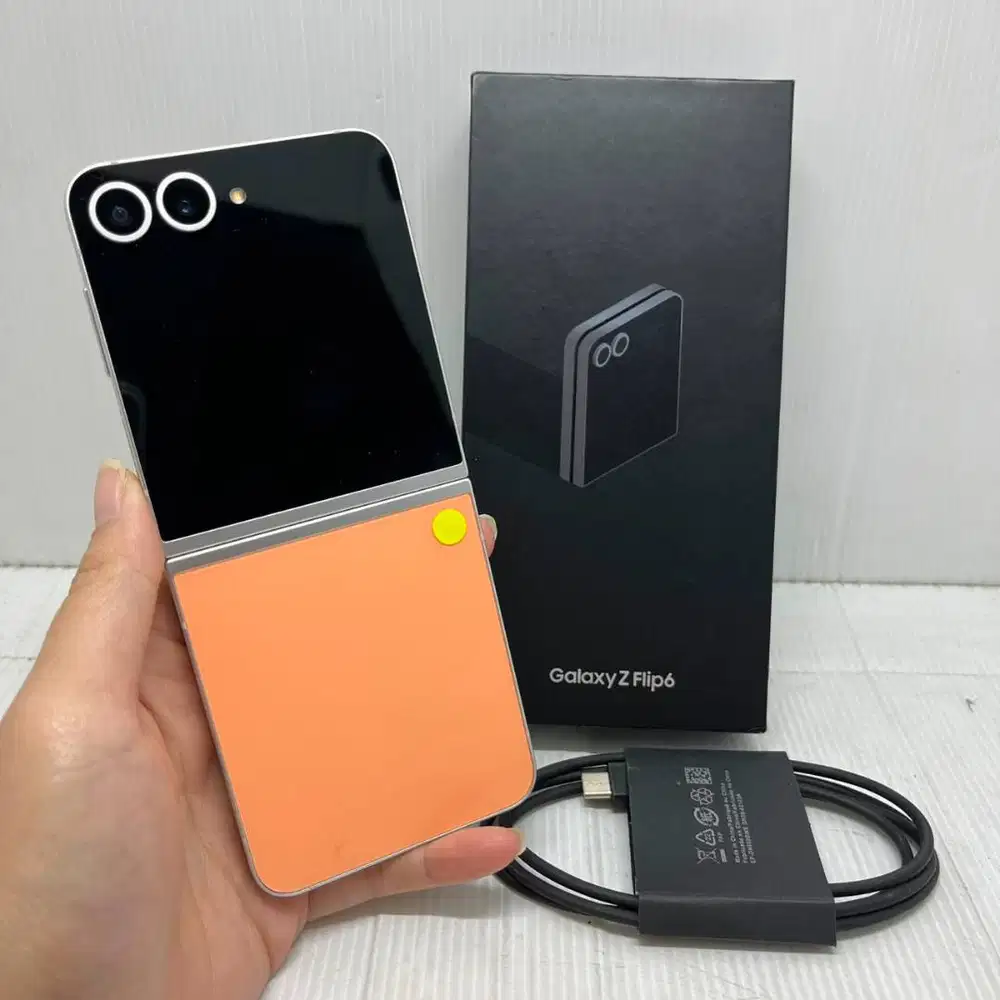 LIKE NEW EXCLUSIVE COLOR SAMSUNG GALAXY Z FLIP 6 5G 12/512 PEACH SEIN
