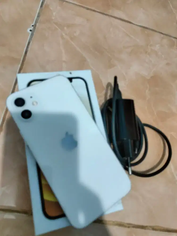 IPHONE 12 64GB INTER