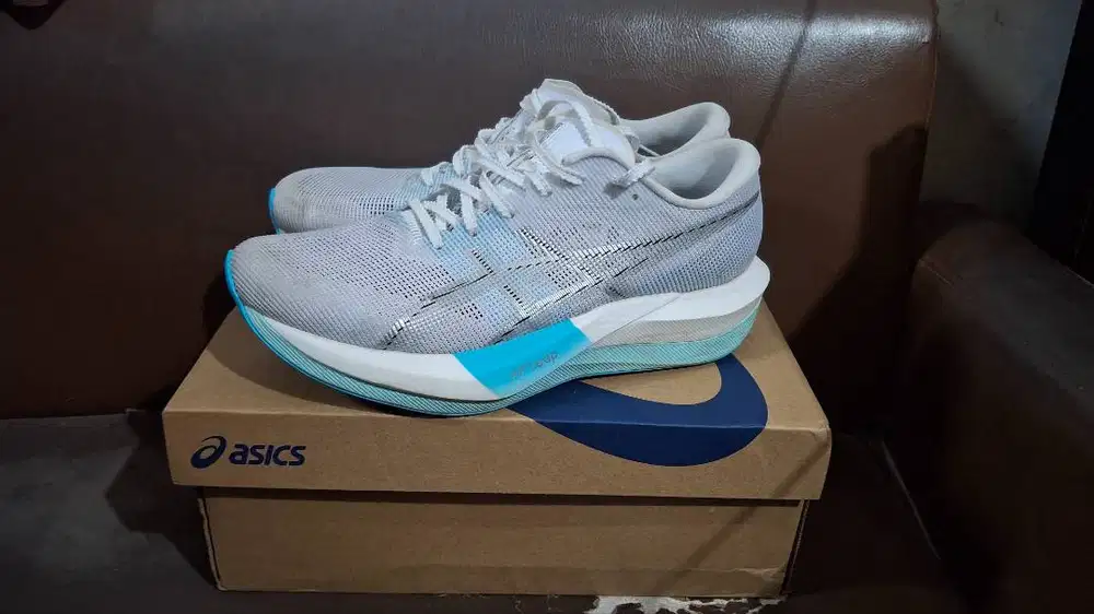 Asics Magic Speed 5