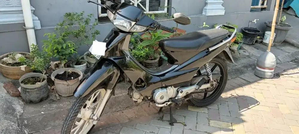 Supra x 100 2001