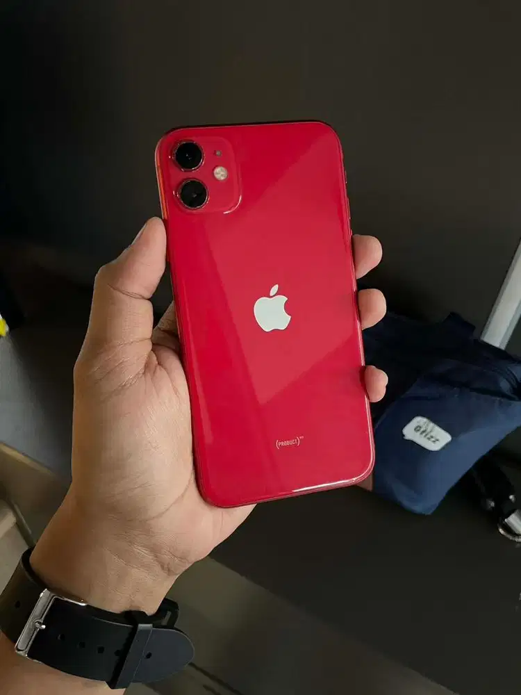 IPHONE 11 64GB RED