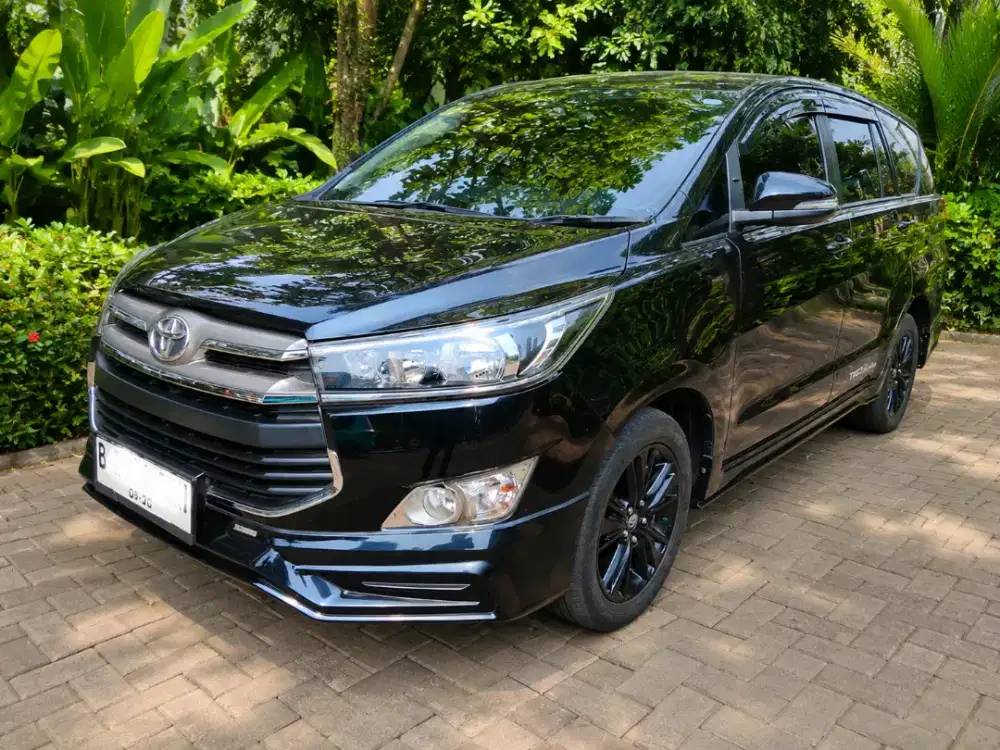 Innova Diesel Reborn Sportivo TRD 2.4 G Tahun 2020