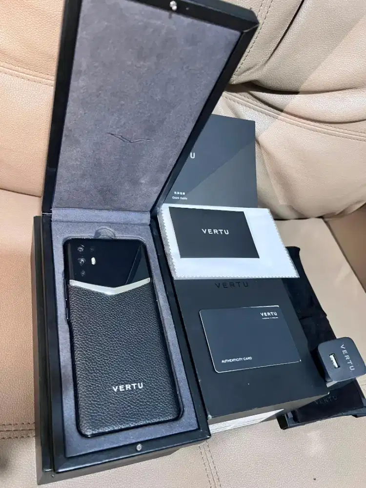 VERTU iVertu 2021 5G