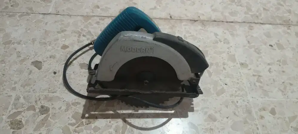Mesin Circular Saw / Gergaji Kayu Listrik Modern M-2600L
