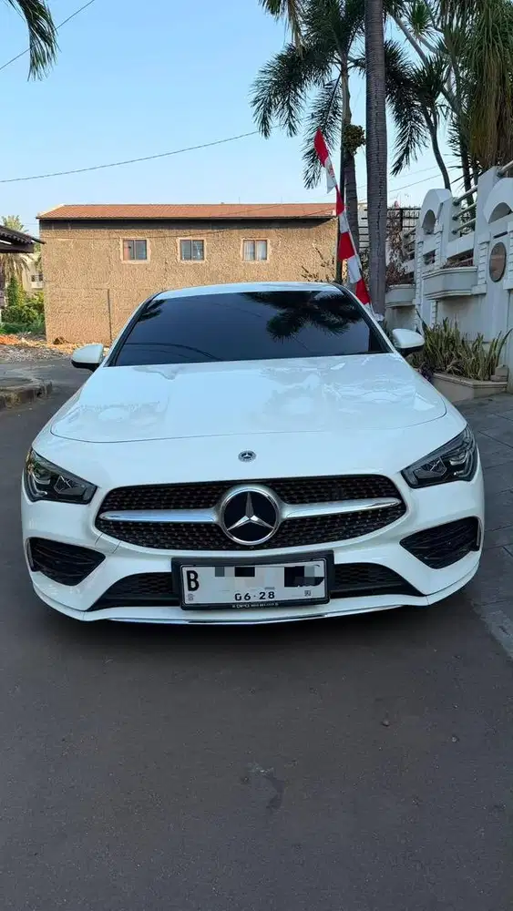 Mercedes benz CLA200 2023